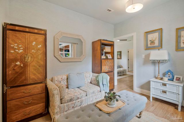 2367 Greenbrier Blvd, Pensacola, FL 32514
