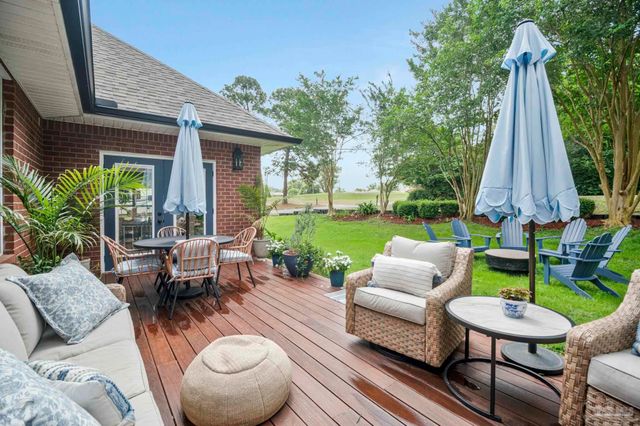 2367 Greenbrier Blvd, Pensacola, FL 32514