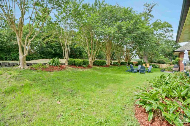 2367 Greenbrier Blvd, Pensacola, FL 32514