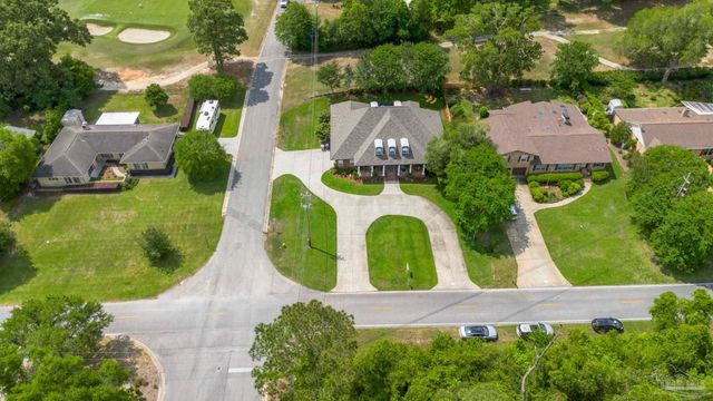 2367 Greenbrier Blvd, Pensacola, FL 32514