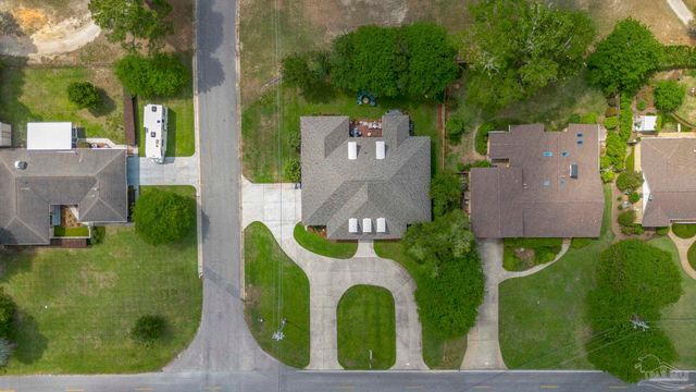 2367 Greenbrier Blvd, Pensacola, FL 32514