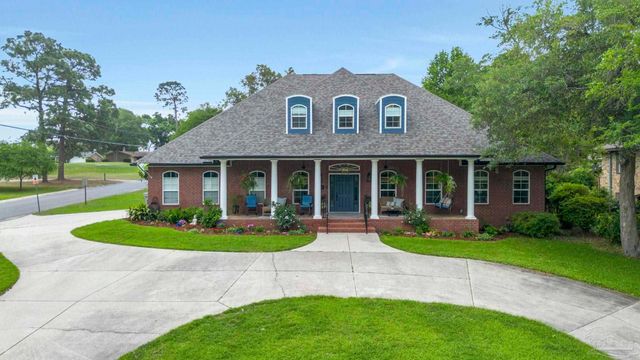 2367 Greenbrier Blvd, Pensacola, FL 32514