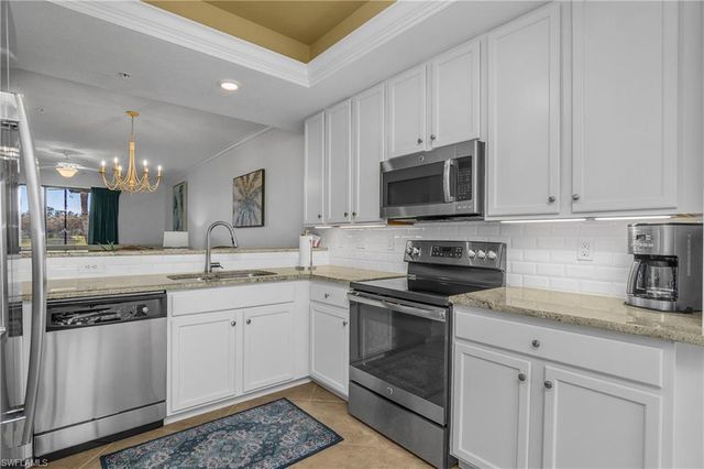 9518 Avellino WAY # 2312, Naples, FL 34113