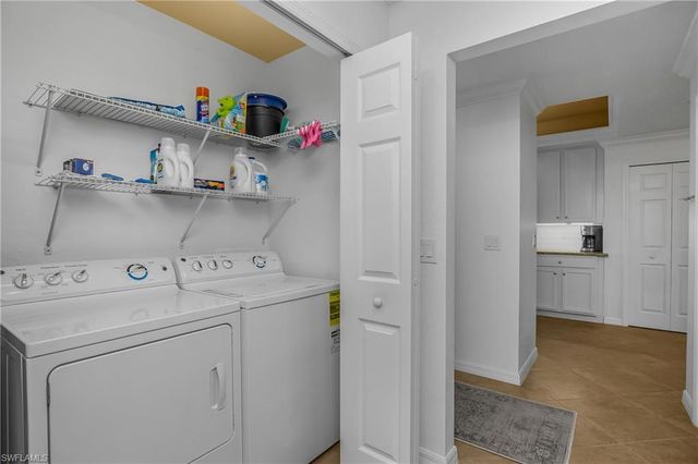 9518 Avellino WAY # 2312, Naples, FL 34113