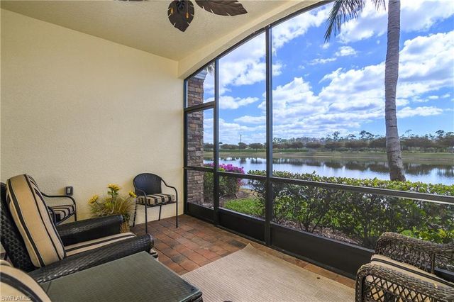 9518 Avellino WAY # 2312, Naples, FL 34113