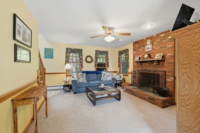 235 Pierce Rd, West Brookfield, MA 01585