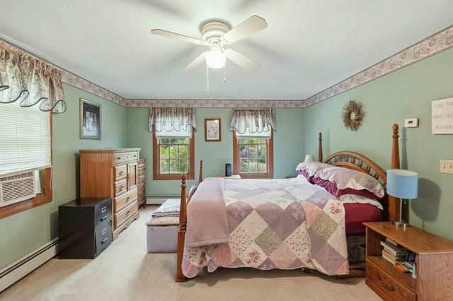 235 Pierce Rd, West Brookfield, MA 01585