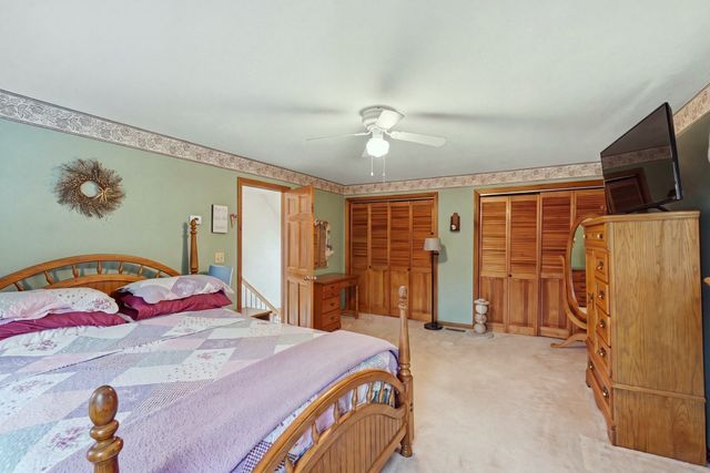 235 Pierce Rd, West Brookfield, MA 01585