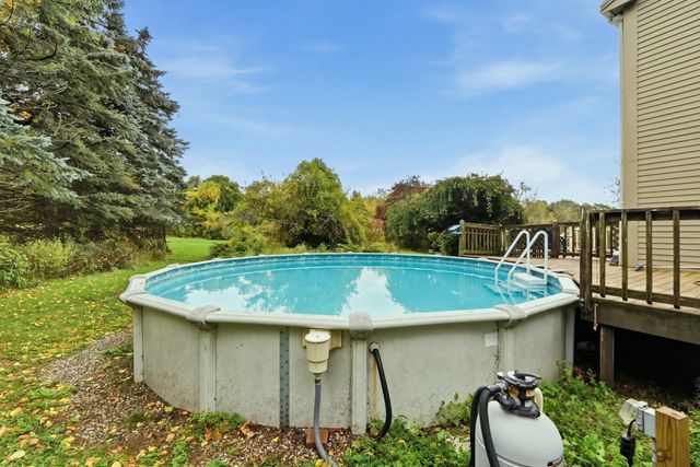 235 Pierce Rd, West Brookfield, MA 01585