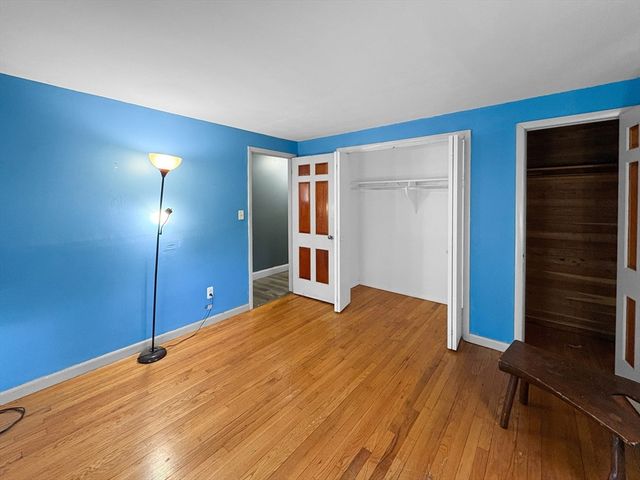 17 Vincent Drive, West Springfield, MA 01089