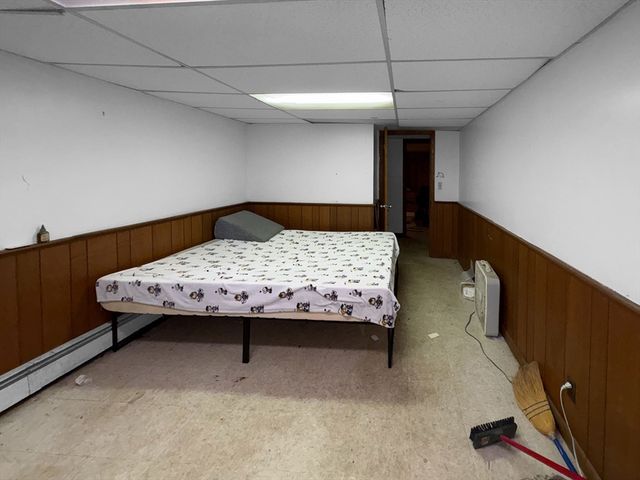 17 Vincent Drive, West Springfield, MA 01089