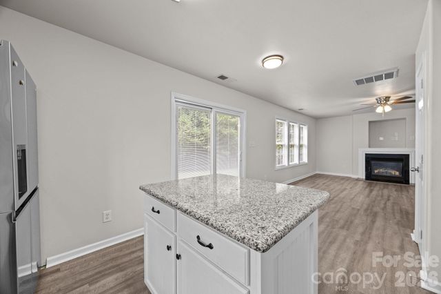10609 Spring Rain Court, Charlotte, NC 28278