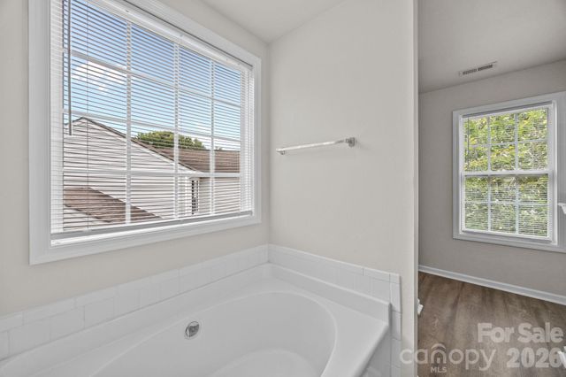 10609 Spring Rain Court, Charlotte, NC 28278