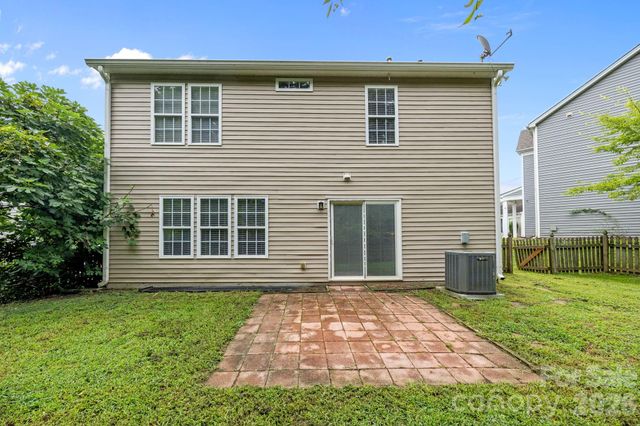 10609 Spring Rain Court, Charlotte, NC 28278