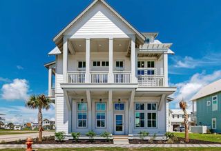 529 Sunrise Ave, Port Aransas, TX 78373