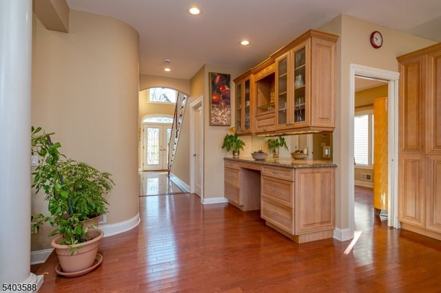 53 Princeton Ave, Woodbridge Twp., NJ 07067