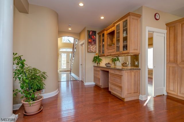 53 Princeton Ave, Woodbridge Twp., NJ 07067