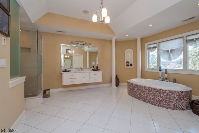 53 Princeton Ave, Woodbridge Twp., NJ 07067