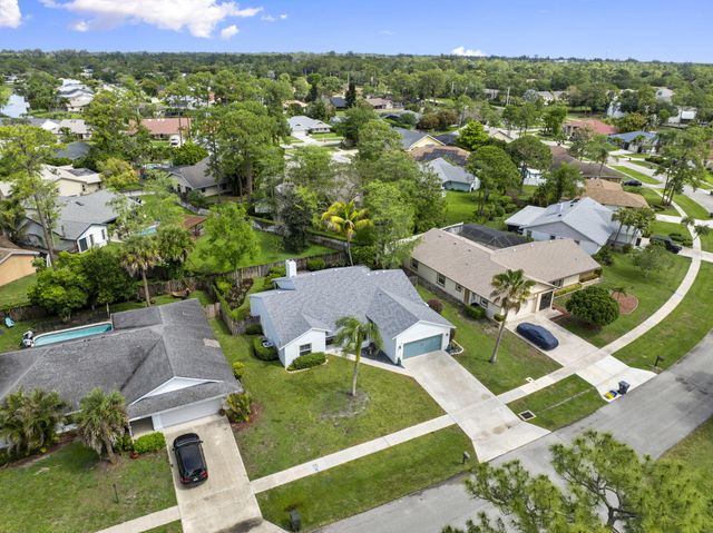 13504 Exotica Lane, Wellington, FL 33414