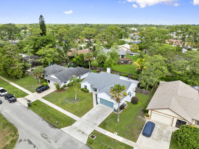 13504 Exotica Lane, Wellington, FL 33414