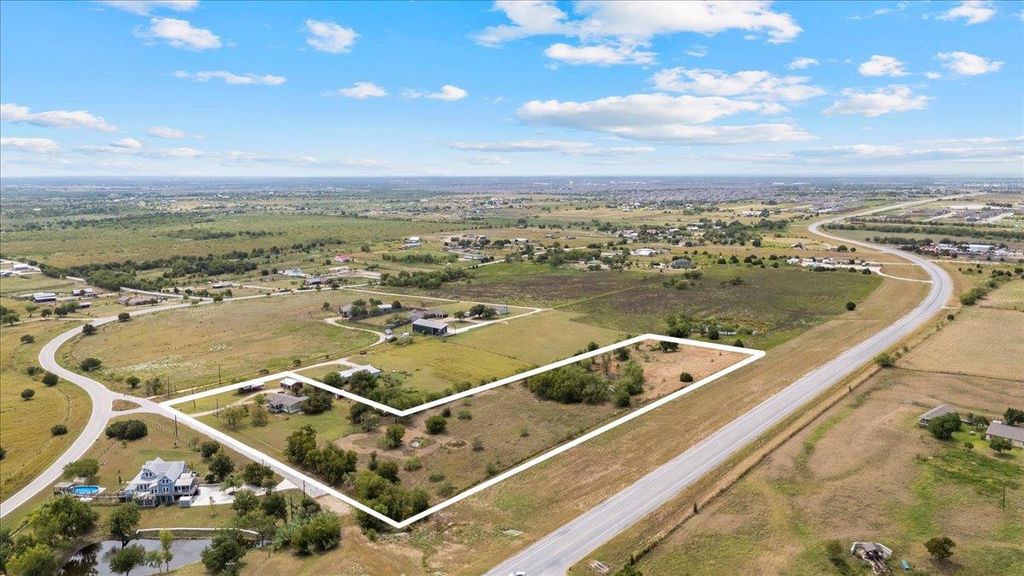 11401 Schmidt LN, Manor, TX 78653