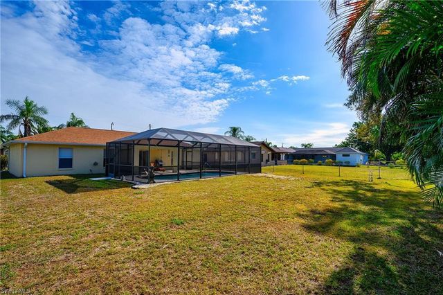 2519 6th ST W, Lehigh Acres, FL 33971