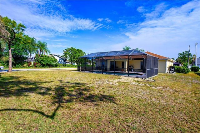 2519 6th ST W, Lehigh Acres, FL 33971