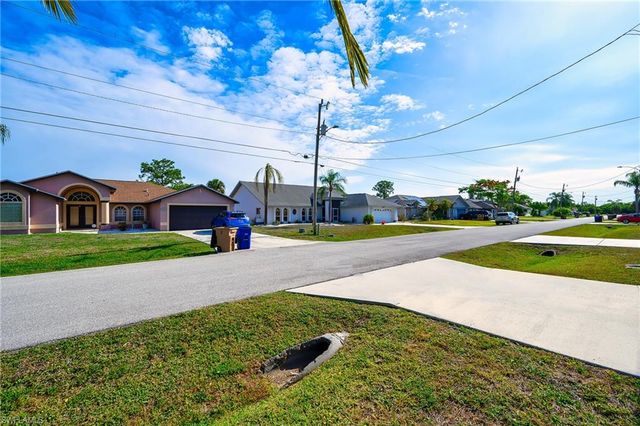 2519 6th ST W, Lehigh Acres, FL 33971