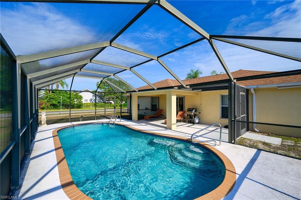 2519 6th ST W, Lehigh Acres, FL 33971