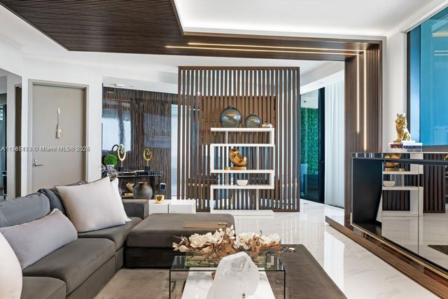 18555 Collins ave 701, Sunny Isles Beach, FL 33160