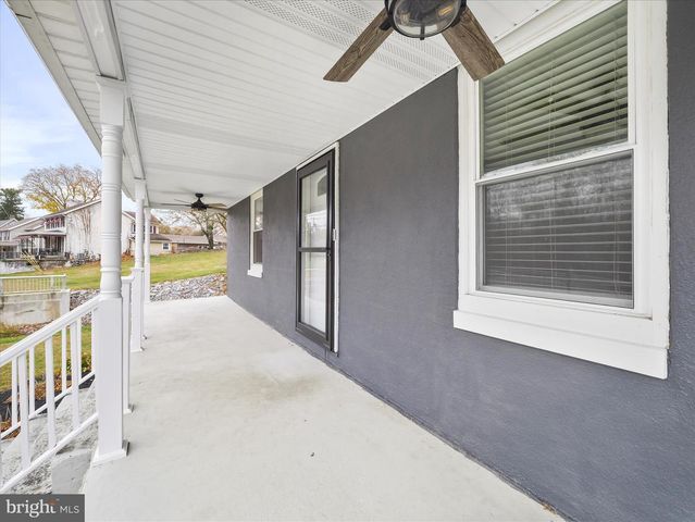 4130 SCOTLAND MAIN ST, Chambersburg, PA 17202