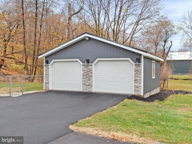 4130 SCOTLAND MAIN ST, Chambersburg, PA 17202