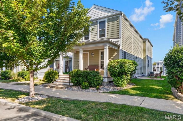 4009 Broad Street, St Charles, MO 63301