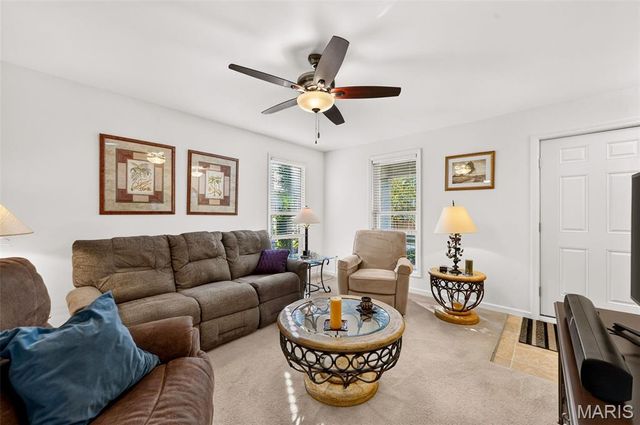 4009 Broad Street, St Charles, MO 63301