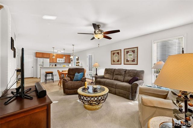 4009 Broad Street, St Charles, MO 63301