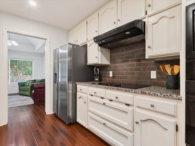 7304 Shady Hollow Lane, North Richland Hills, TX 76182
