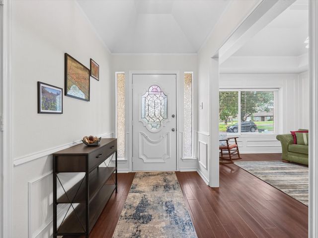 7304 Shady Hollow Lane, North Richland Hills, TX 76182