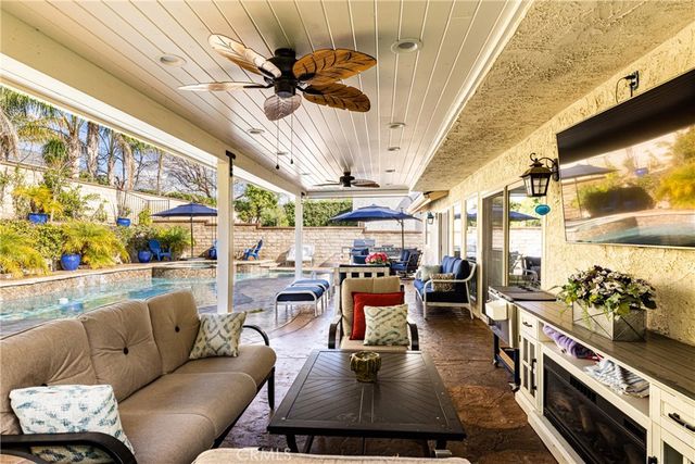 29015 Garden Oaks Court, Agoura Hills, CA 91301