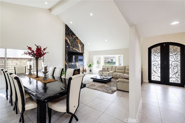 29015 Garden Oaks Court, Agoura Hills, CA 91301