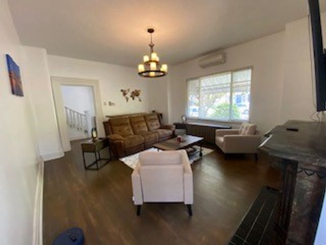 346 BOGGS AVE 1, Mt Washington, PA 15211