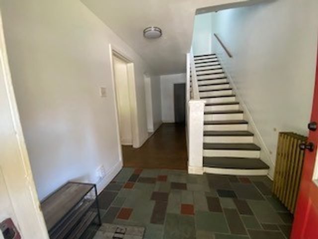 346 BOGGS AVE 1, Mt Washington, PA 15211