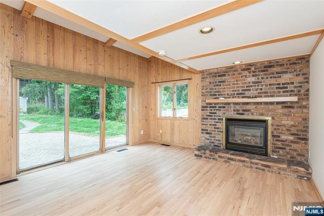 163 Sand Spring Road, Harding Township, NJ 07960