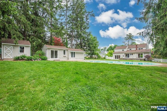 163 Sand Spring Road, Harding Township, NJ 07960