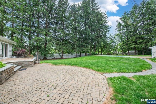 163 Sand Spring Road, Harding Township, NJ 07960