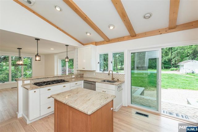163 Sand Spring Road, Harding Township, NJ 07960