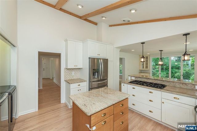 163 Sand Spring Road, Harding Township, NJ 07960