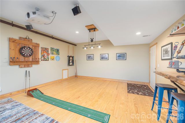 116 Ivy Road, Mills River, NC 28759