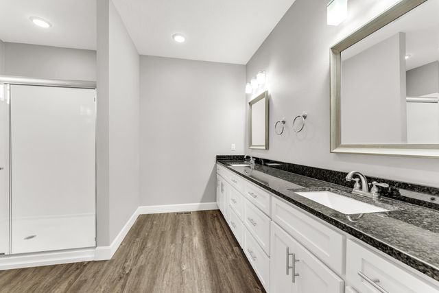 628 N Lincoln Court, Ozark, MO 65721