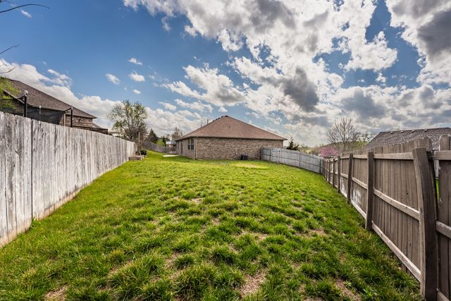 628 N Lincoln Court, Ozark, MO 65721