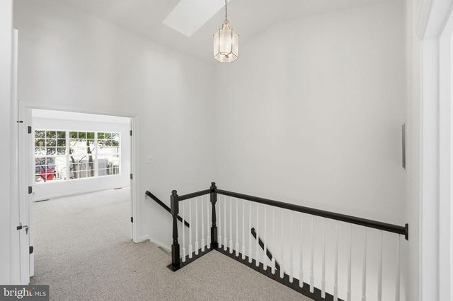 10 COTTAGE FIELD CT, Germantown, MD 20874